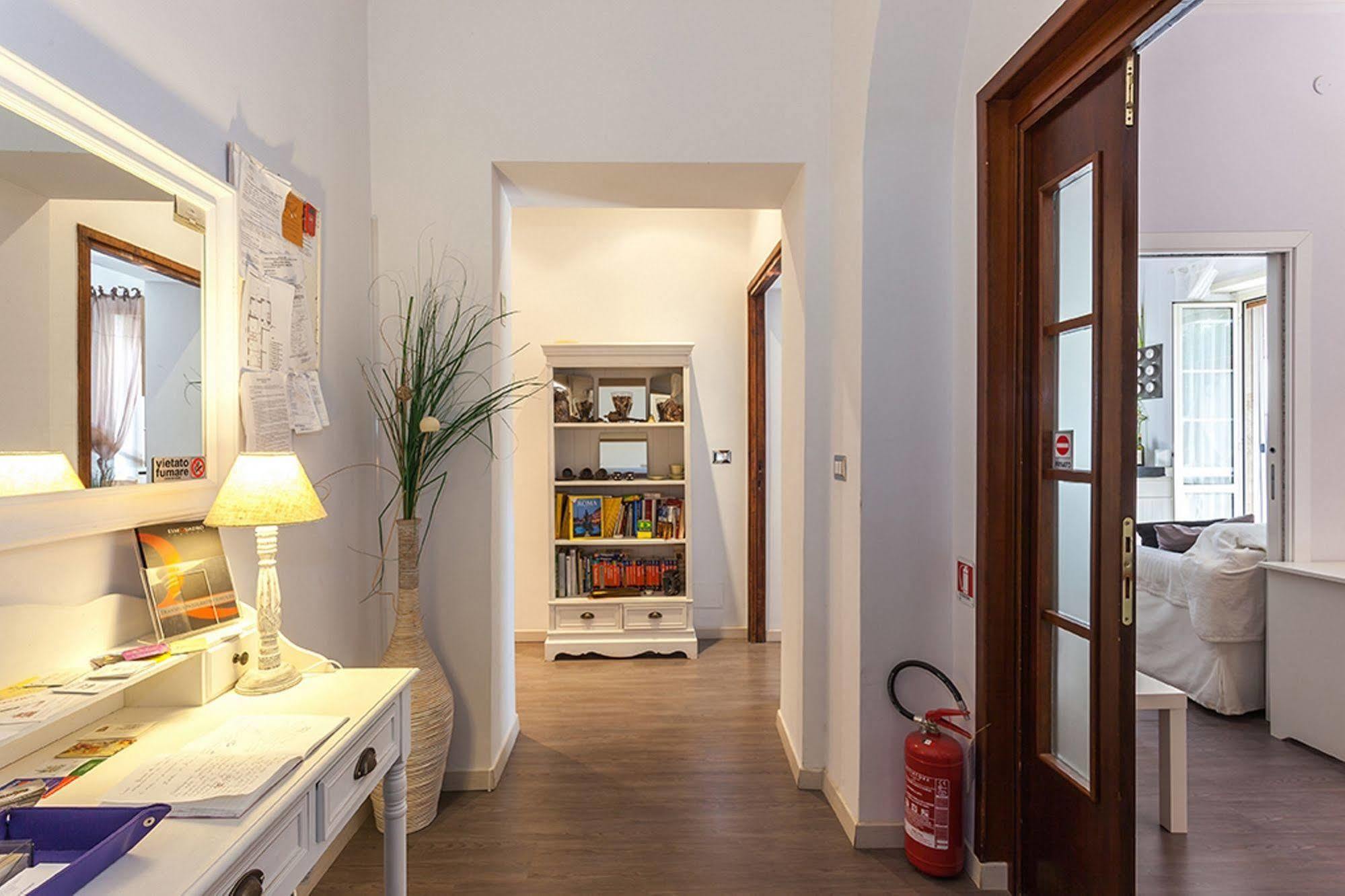 B&B Ai 2 Papi Rome Buitenkant foto